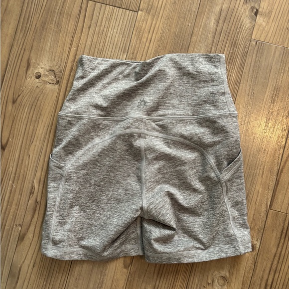 Aerie Heather Gray Women's Bike Shorts - Picture 5 of 7